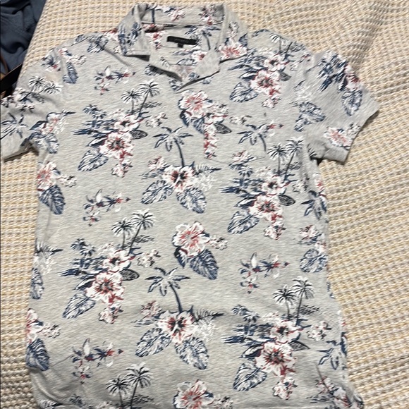 RW & CO Gray Floral Polo Shirt - Picture 1 of 1